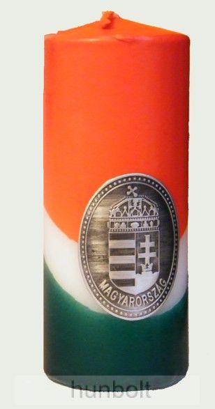 Nemzeti színű henger gyertya 15 cm, ón címerrel (3,2x4 cm) Nemzeti színű henger gyertya 15 cm, ón címerrel (3,2x4 cm)