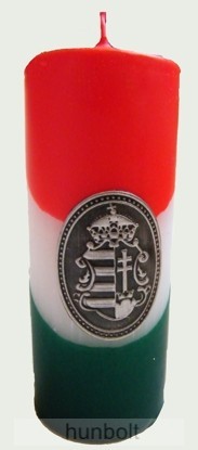 Nemzeti színű tuskógyertya 12 cm, Kossuth ónmatricával (3,2x4 cm) Nemzeti színű tuskógyertya 12 cm, Kossuth ónmatricával (3,2x4 cm)
