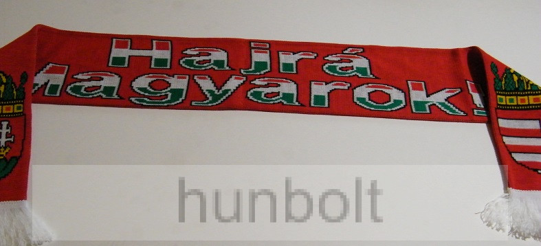 Hajrá Magyarok címeres kötött szurkolói piros sál Hajrá Magyarok címeres kötött szurkolói piros sál