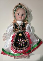 Díszbaba kerámia fejjel, magyar ruhában 20 cm- szőke hajú