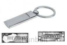 Rozsdamentes 4 szögletű  kulcstartó - ón Magyarország-Hungary matricával