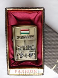 Díszdobozos budapest képes, olívazöld, benzines öngyújtó