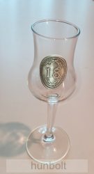 Talpas pálinkás pohár (tulipános, grappás pohár) 85 ml  30 szám matricával