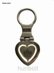   Ezüst színű krómozott szív Országház kulcstartó 7,5x3,5 cm