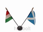 Nemzeti és Skót zászlók asztali tartóval