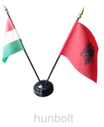 Nemzeti és Albánia zászlók asztali tartóval