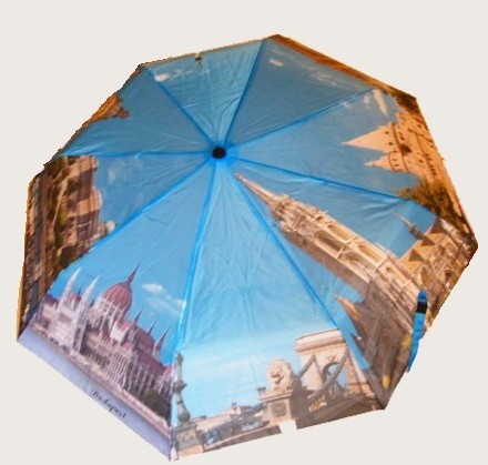 Image of Budapest automata esernyő- nappali