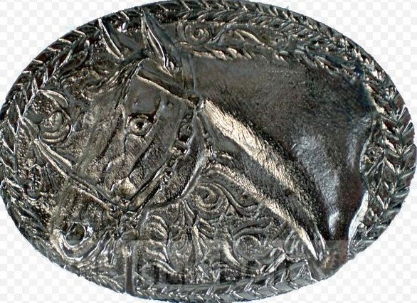 Image of Ovális lófej háttér díszítéssel övcsat