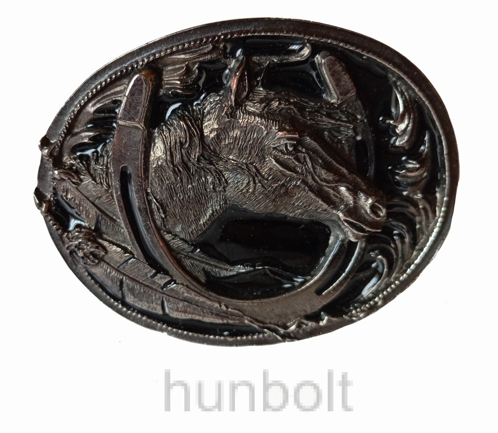 Image of Kicsi lófej patkóval fekete háttérrel övcsat 7,5x5,5 cm