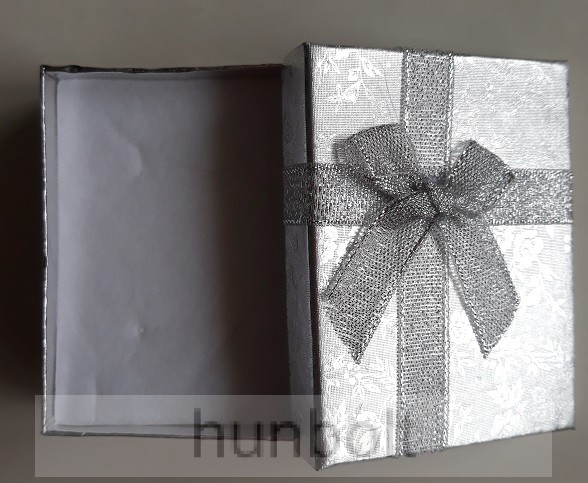 Image of Masnis doboz virágos ezüst színben