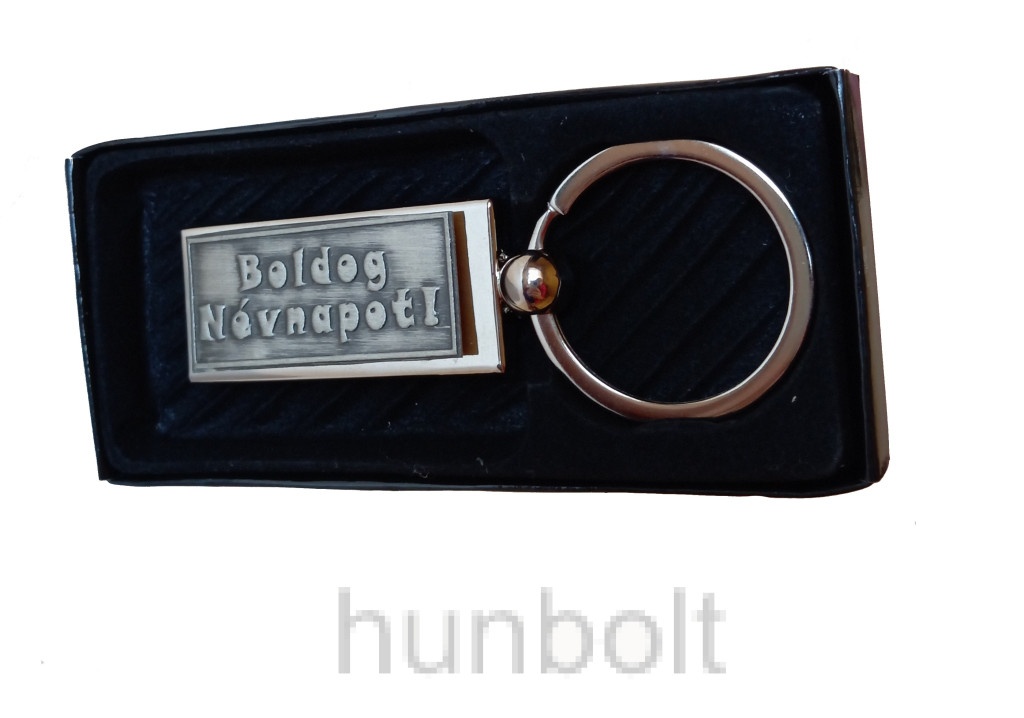 Image of Rozsdamentes 4 szögletű kulcstartó - Boldog névnapot