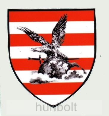 Image of Turul árpádsávos pajzs matrica (7,2*8 cm)